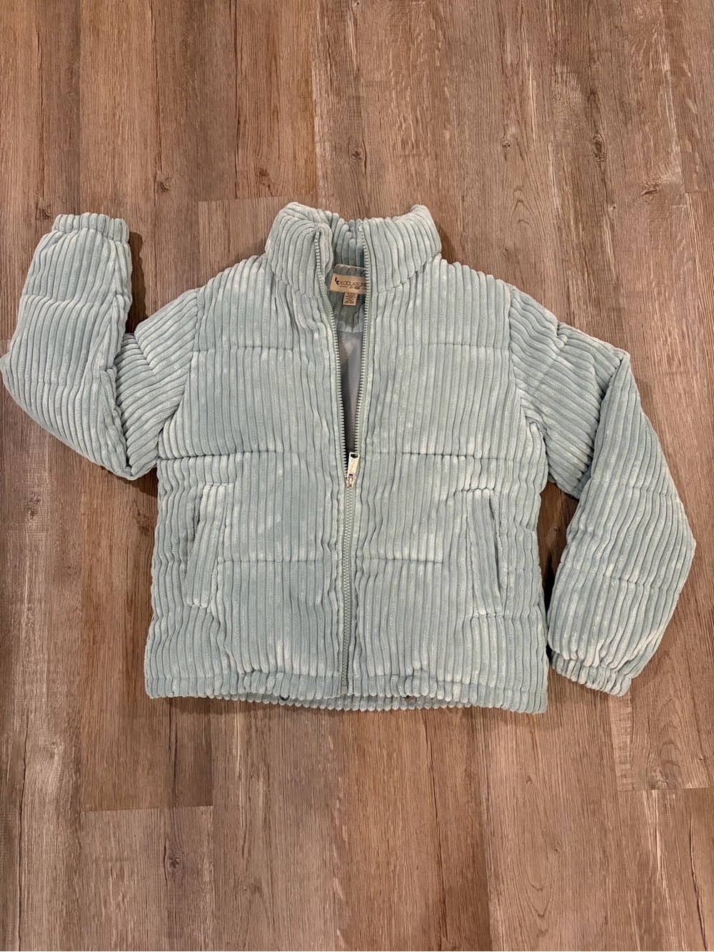 Koolaburra Woman’s Plush Puffer Jacket - Pale Blue